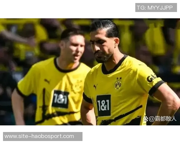 多特蒙德半场领先斯图加特埃姆雷詹点球破门拜尔补射得分
