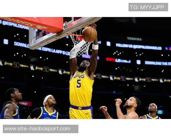 湖人三巨头齐发力八村塁助阵赢球海报震撼登场